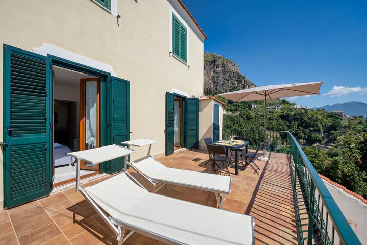 Ferienhaus für 4 Personen, mit Balkon und Terrasse sowie Ausblick in Amalfi - 4