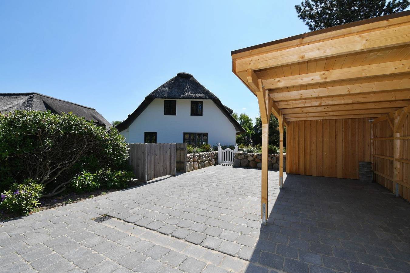 Luxuriöses Ferienhaus "Spo-Glück" - Urlaub unter Reet für 6 Personen mit Garten in St. Peter-Ording, Eiderstedt
