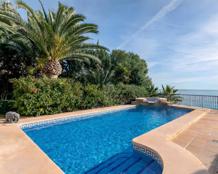 Villa pour 16 personnes, avec jardin et jacuzzi à El Campello