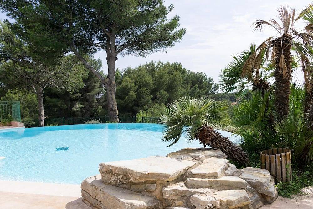 T2 1 habitación 4 personas en alquiler 83700 Saint Raphaël / Le Dramont in Le Dramont, Saint-Raphaël (Var)
