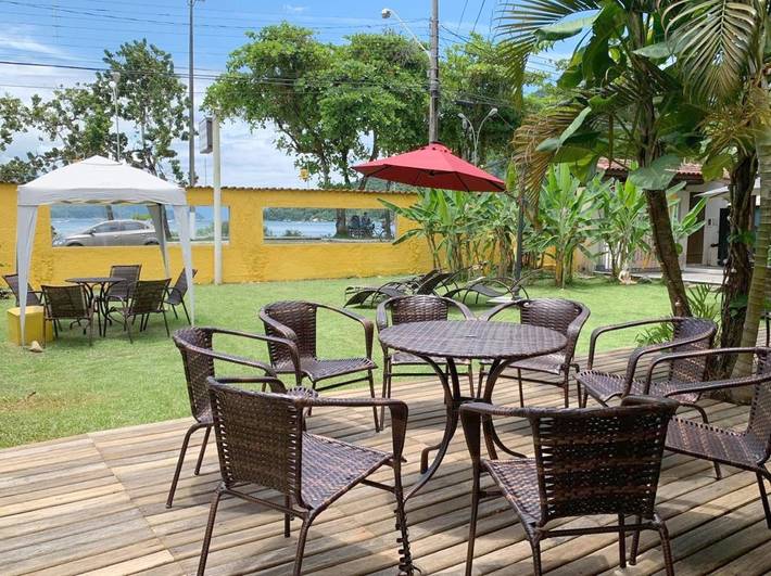 Casas e apartamentos de temporada para 3 pessoas, com balcão e jardim e ainda vista em Praia Grande Ubatuba