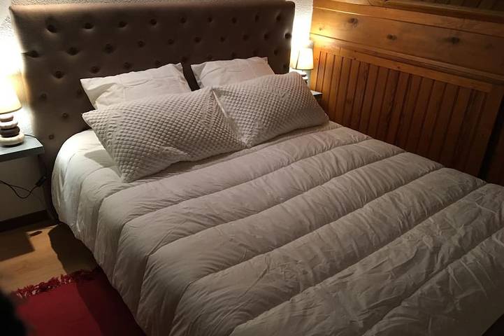 Appartement entier, Beau triplex avec balcon et vue sur la montagne, proche ski- Accès Wifi in Saint-Lary-Soulan, Parc national des Pyrénées