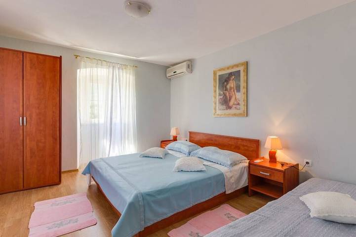 Holiday Home with Sea View in Nerezine, Lošinj (Kvarner Bucht)