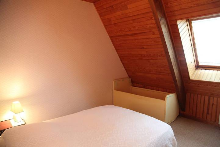 Location de vacances pour 6 personnes, avec jardin et terrasse, animaux acceptés à Le Claux - 4