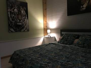 Gîte pour 4 personnes, avec jardin ainsi que jacuzzi et piscine dans Cambuston