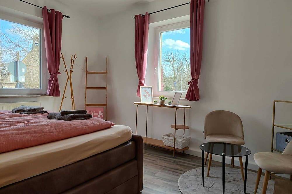 Ganze Wohnung, Ferienwohnung mit 3 Schlafzimmern in Rothenburg ob der Tauber, Taubertal