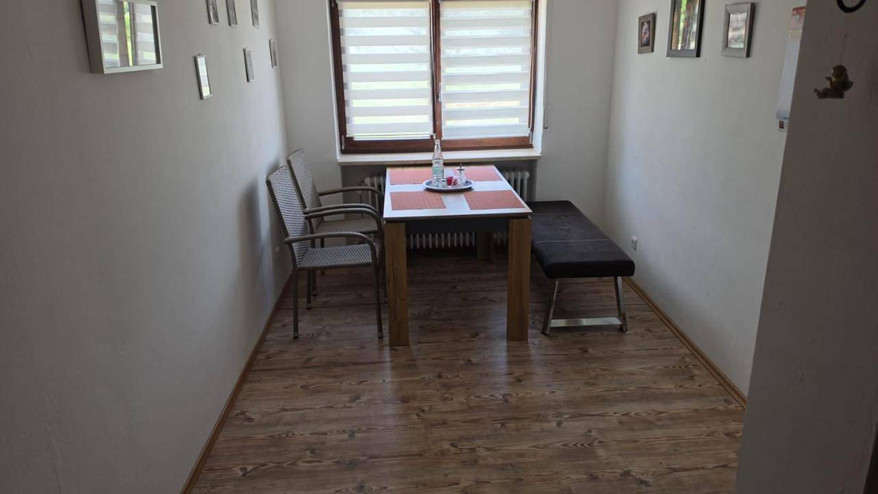 Ganze Wohnung, Hüller Ferienwohnung in Gräfenberg, Frankenalb
