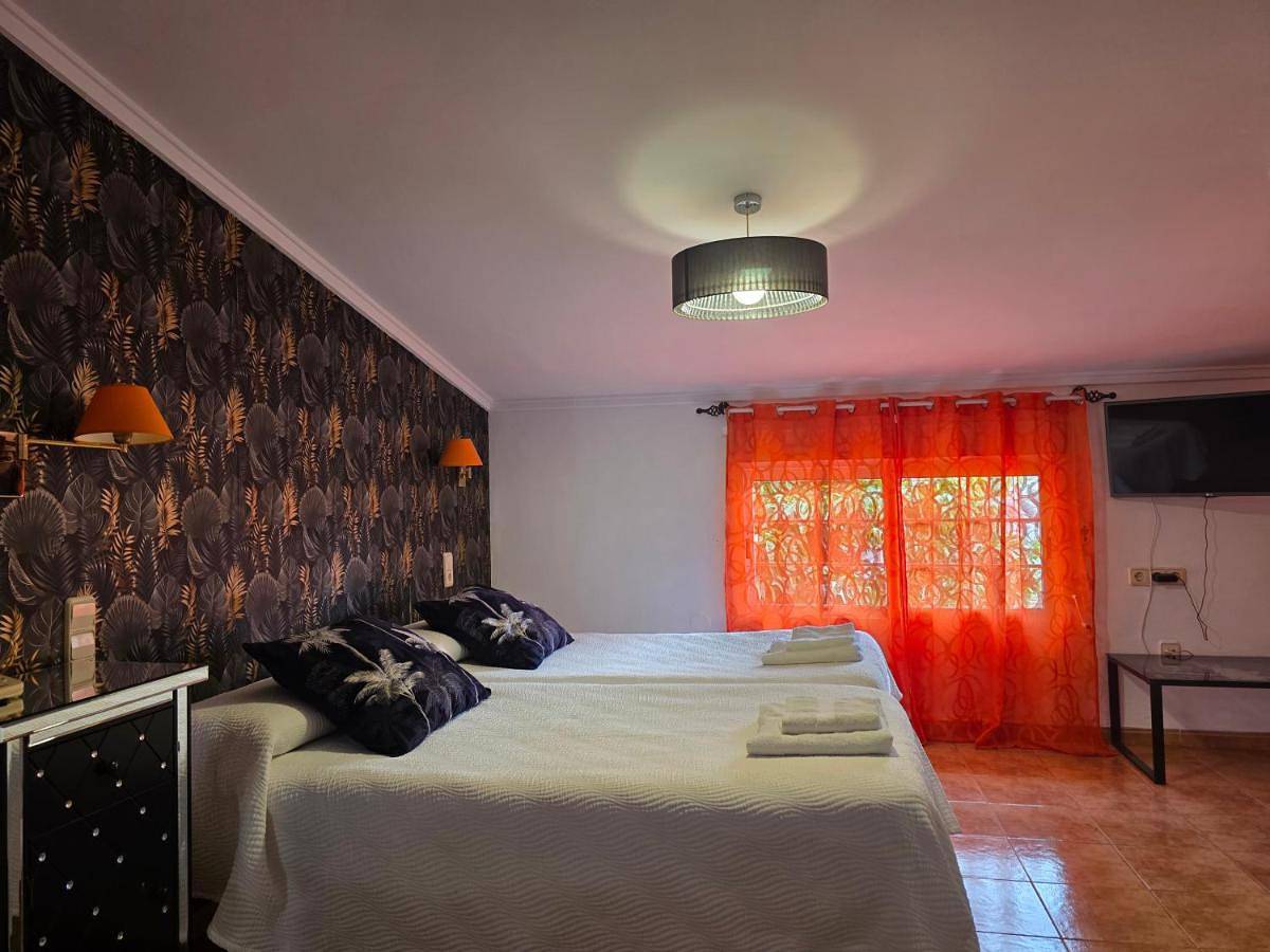 Triple Room in La Eliana, Provincia de Valencia