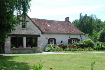 Chambre d’hôte pour 4 personnes, avec vue et jardin à Chitenay