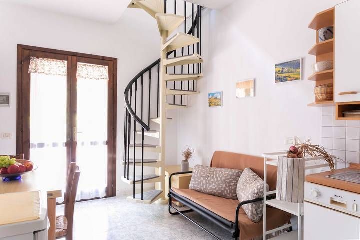 Appartamento intero, Appartamento 'Vacation Rental' con Vista Montagna, Wi-Fi e Aria Condizionata in Marciana, Arcipelago Toscano
