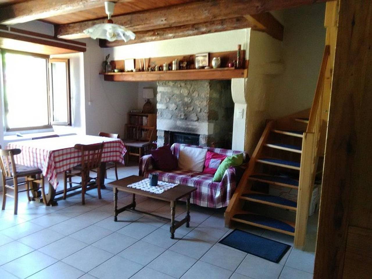 Maison en pierres avec cheminée et jardin - Proche St-Paulien in Saint-Geneys-près-Saint-Paulien, Parc Naturel Régional Livradois-Forez