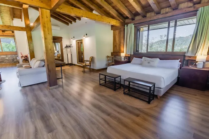 Alojamiento y desayuno para 2 personas, con jardín y vistas - 1