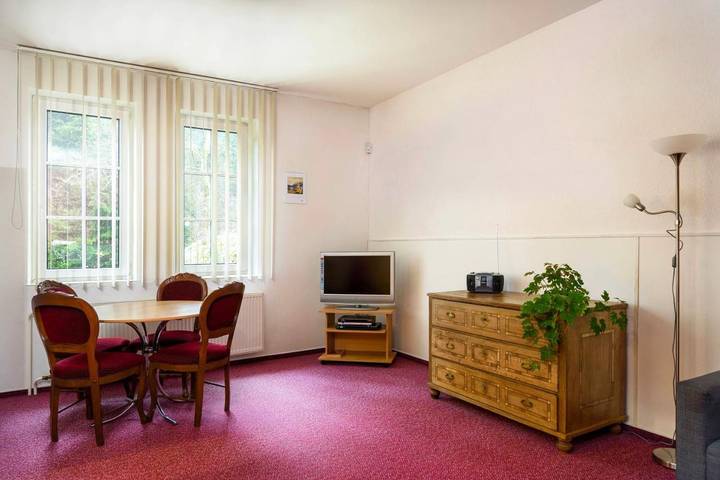 Ferienwohnung für 6 Personen, mit Garten - 1