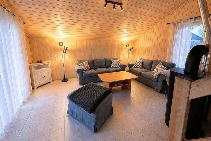 Ferienhaus für 6 Personen, mit Terrasse und Garten sowie Sauna und Seeblick in Mirow - 3
