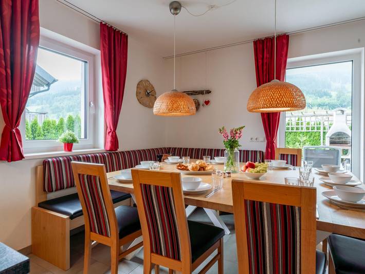 Ferienhaus für 14 Personen, mit Sauna und Garten sowie Terrasse in Saalbach-Hinterglemm - 2