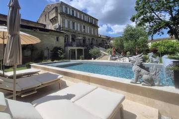 Chambre d’hôte pour 16 personnes à Lussac