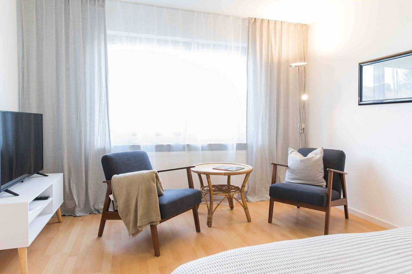 Ganze Wohnung, Ferienwohnung Am Alpenblick, 40qm, Terrasse, 1 Wohn-/Schlafzimmer, max. 2 Personen in Lindau, Bayerisch Schwaben