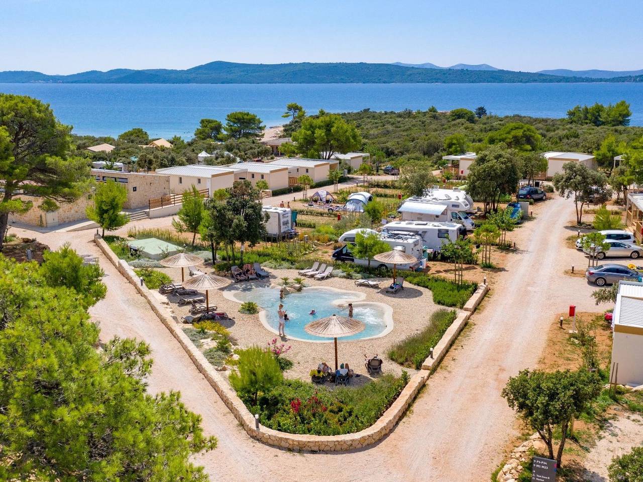 Ganze Wohnung, Mobilheim direkt am Strand in Ugljan, Insel Ugljan