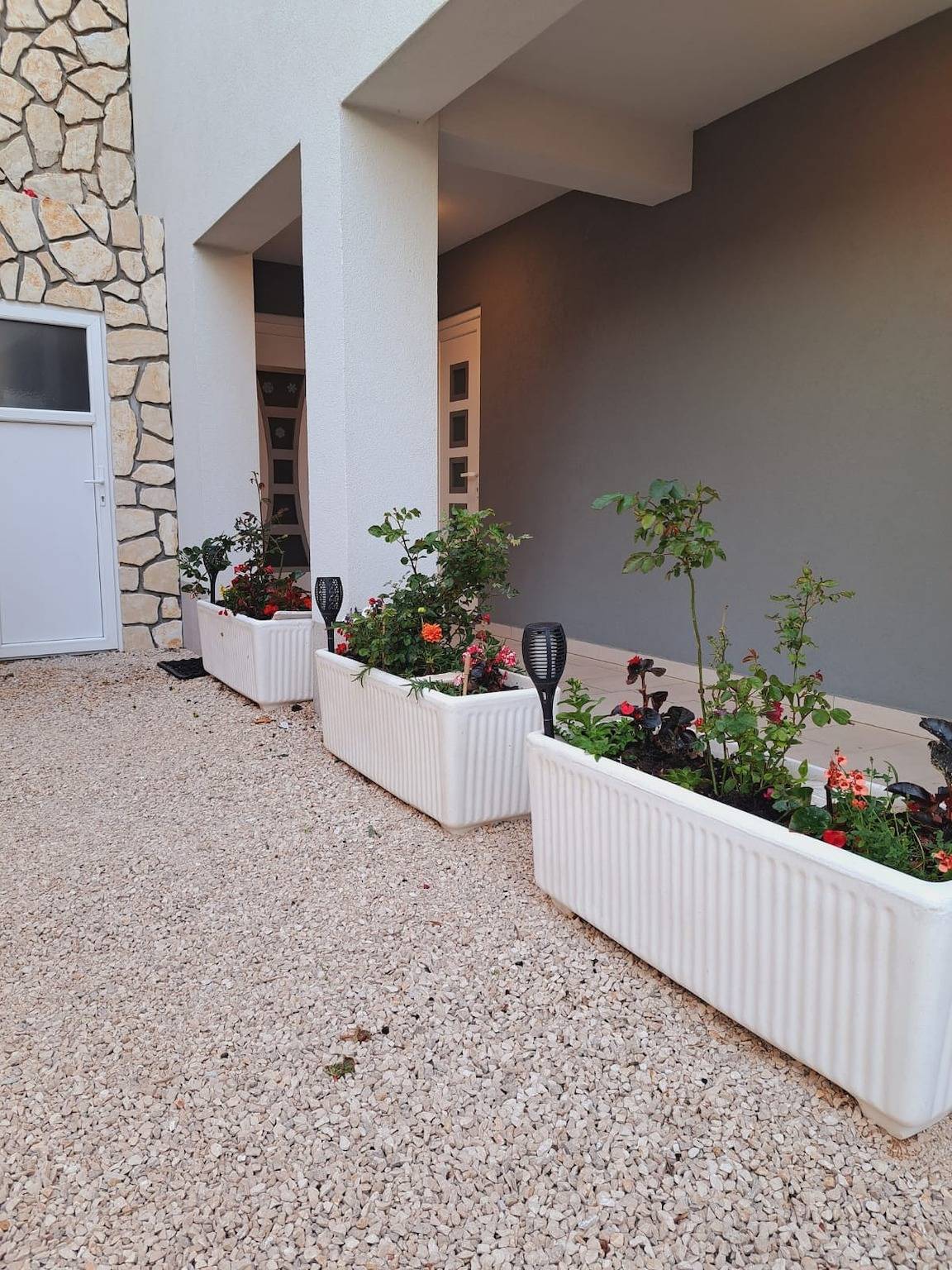 Ganze Wohnung, 3-Zimmer-Ferienwohnung mit Terrasse und Meerblick Podstrana, Split A-20835-a in Podstrana, Split-Dalmatien
