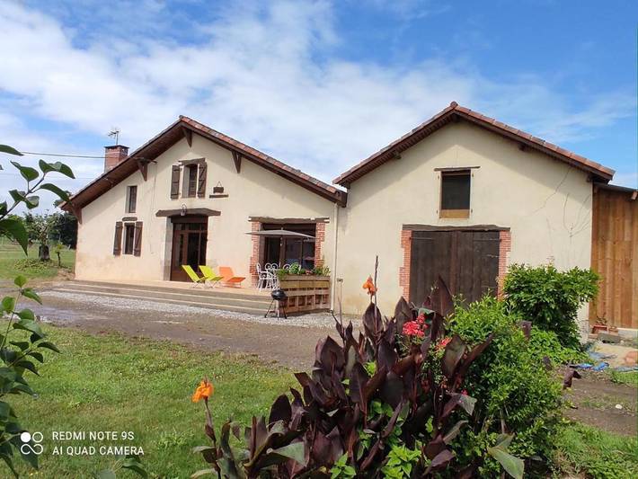 Location de vacances pour 4 personnes, avec jardin à Saint-Lon-les-Mines