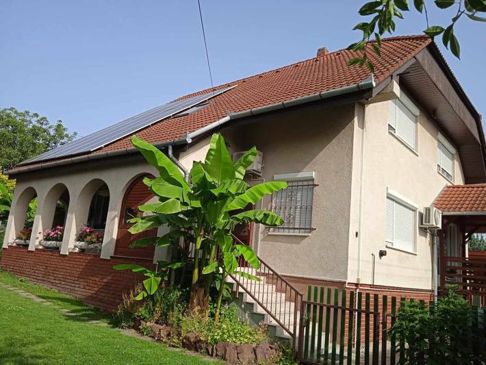 Ferienwohnung für 8 Personen, mit Garten - 1