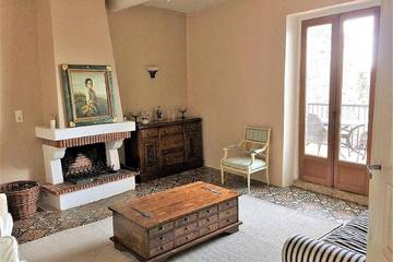 Gîte pour 8 personnes, avec balcon, animaux acceptés à Abeilhan