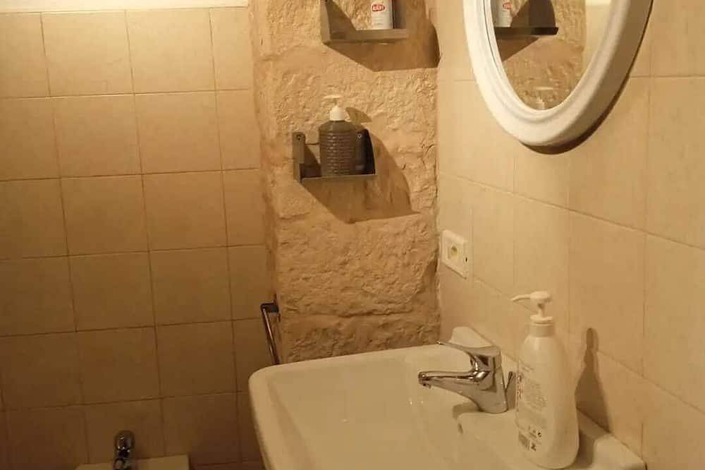 Casa Mbrlech cozy house in our historic center in Putignano, Bari Province