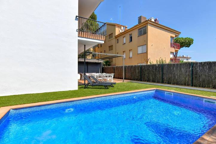 Villa pour 9 personnes, avec jardin ainsi que piscine et balcon dans Calella de Palafrugell - 3