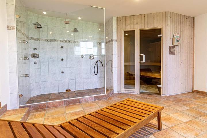 Chalet für 8 Personen, mit Garten und Sauna sowie Whirlpool in den Ammergauer Alpen - 2