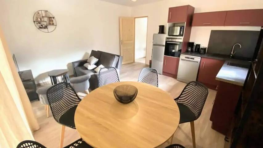 Holiday apartment for 7 people, with balcony, with pets - 1