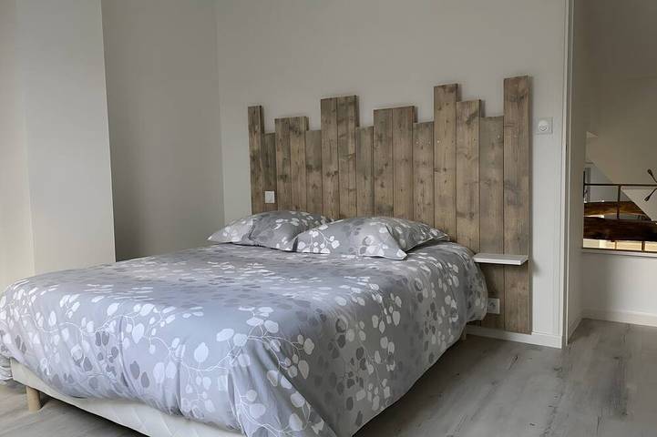 Location de vacances pour 4 personnes, avec jardin et terrasse à La Celle-Saint-Avant - 2