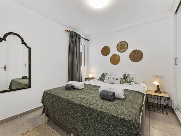 Ganze Wohnung, Modernes renoviertes Apartment mit Meerblick auf Lanzarote in Puerto del Carmen, Tías