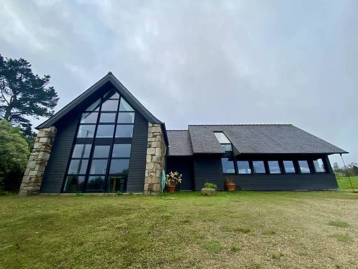 Location de vacances pour 9 personnes, avec Jardin à Taulé