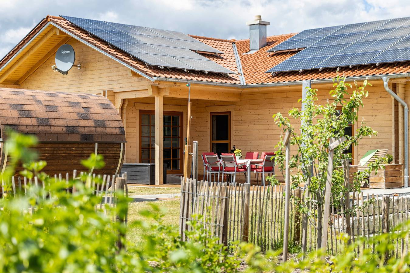 Ferienhaus 'Ferienhaus Traum Teufel' mit Terrasse, Garten und Wi-Fi in Hettingen, Region Bodensee-Oberschwaben