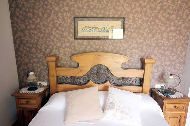 Gîte pour 6 personnes, avec balcon et jardin à Plan - 2