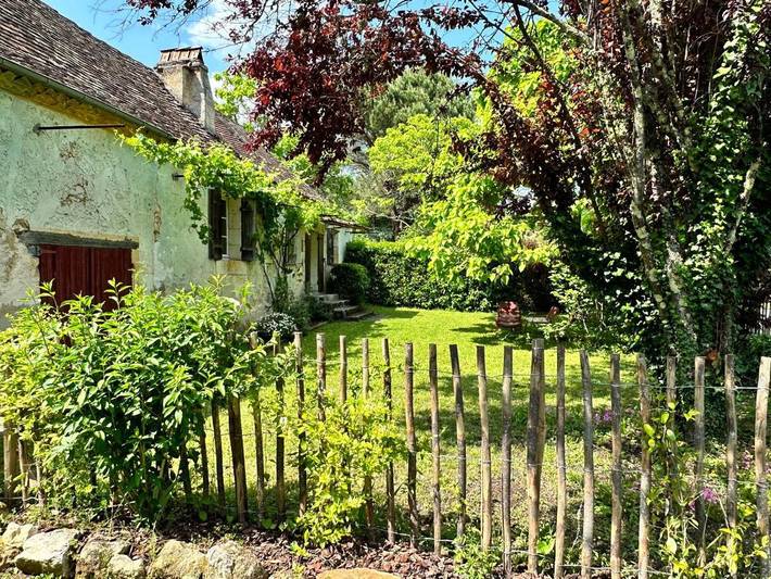 Location de vacances pour 2 personnes, avec Terrasse et Jardin à Maurens - 2
