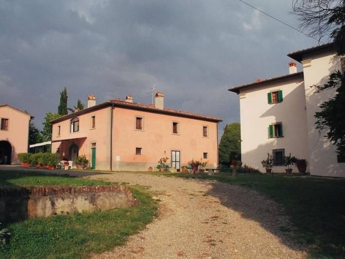 Agriturismo voor 2 personen, with Tuin and Zwembad as well as Uitzicht in Arezzo
