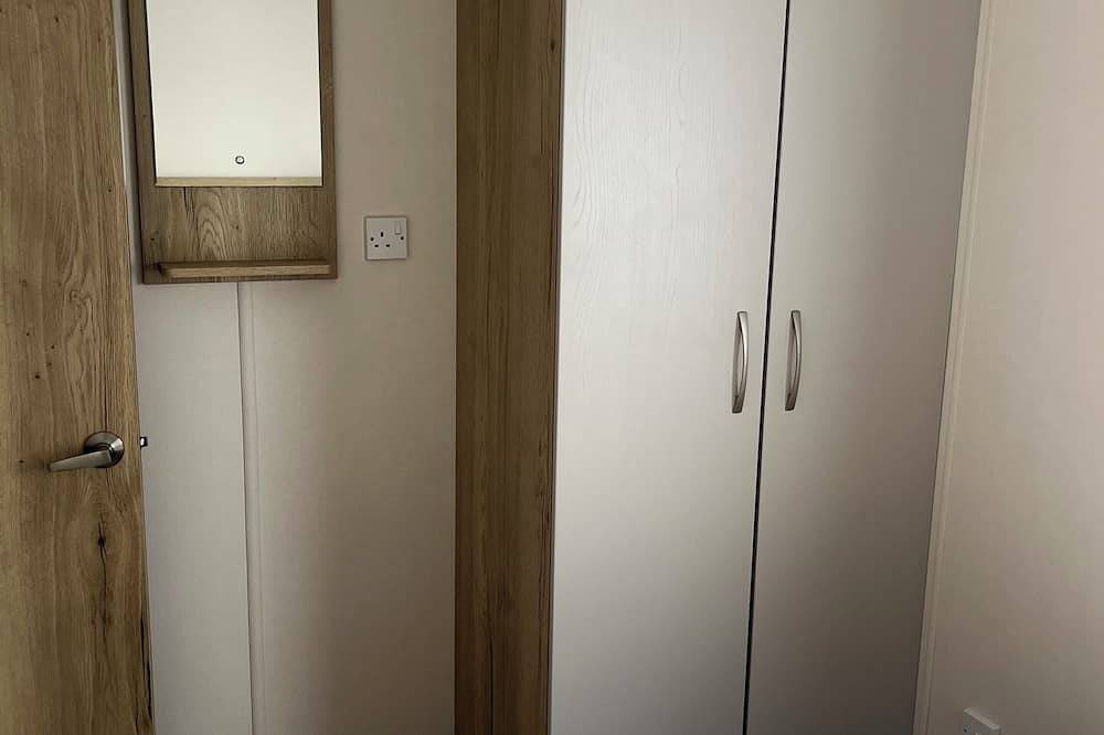 Modern static caravan available at popular Seton Sands Holiday Village. in Edinburgh and Lothian