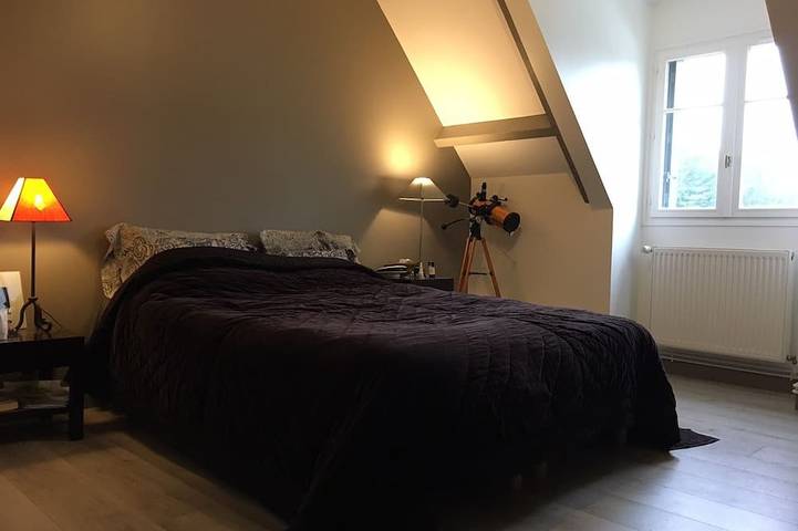 Location de vacances pour 8 personnes, avec jardin à Bougival - 2