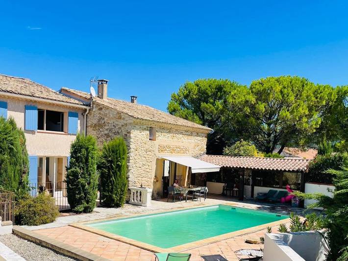 Appartement de vacances pour 6 personnes, avec Terrasse et Jardin ainsi que Piscine et Vue