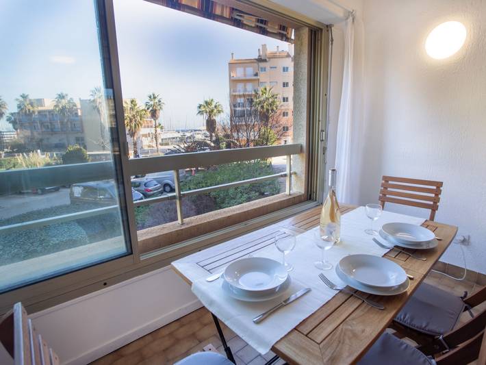 Gîte pour 3 personnes, avec balcon et jardin à Hyeres - 2