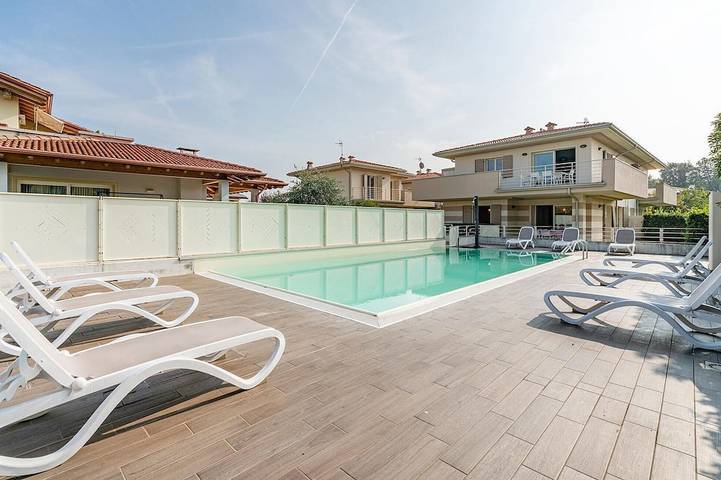 Ferienwohnung für 6 Personen, mit Garten und Pool