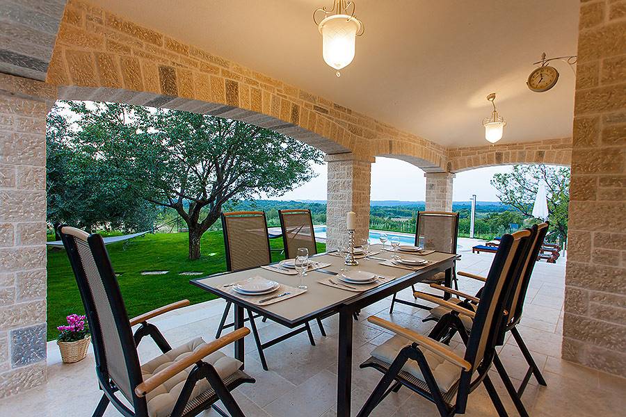 Villa für 6 Personen mit Garten in Novigrad, Tar-Vabriga