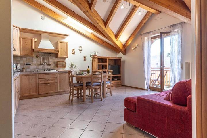 Ferienwohnung für 4 Personen, mit Balkon in Tenna