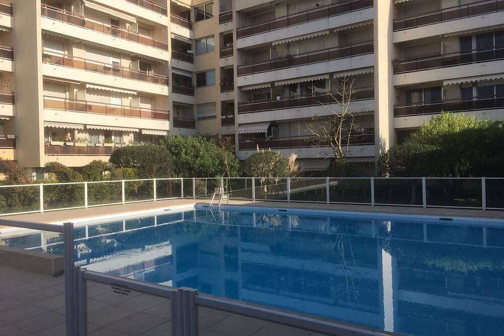 Hel lägenhet, Studio 31m2 terrace, pool in Beaulieu sur Mer in Beaulieu-sur-Mer, Nice region