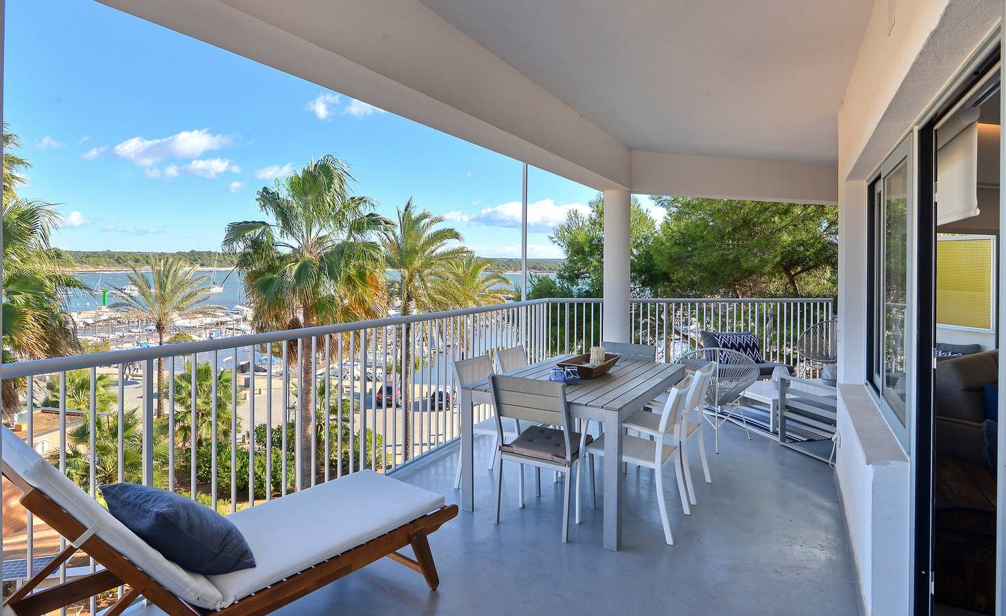 Ganze Ferienwohnung, Ferienwohnung Caballlito de mar in Colònia dsj in Playa d'es Port, Ses Salines