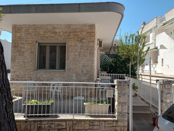 Ferienhaus für 2 Personen, mit Terrasse in Torre Canne