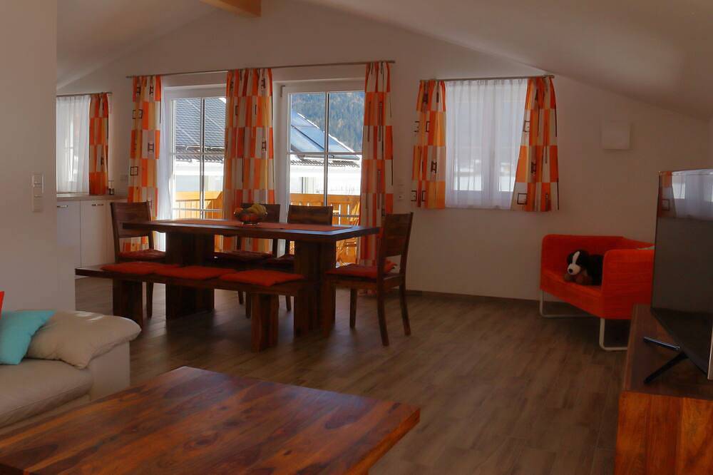 Apartamento entero, Fully equipped, spacious vacation apartment with mountain views; in Inzell, Alpes Bávaros