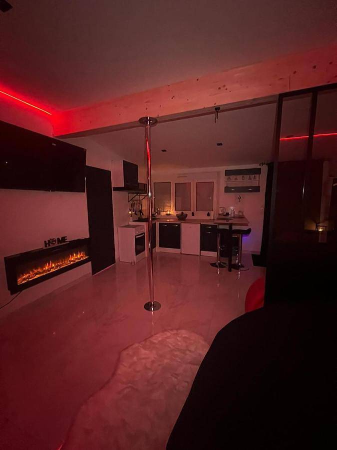 Gîte pour 2 personnes, avec jacuzzi et jardin à Château-Landon - 2