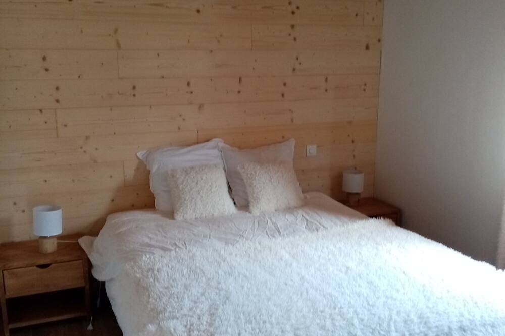 Chalet tout confort douze couchages ! in Fillols, Parc naturel régional des Pyrénées catalanes